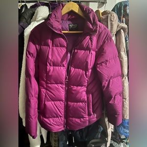 Athleta puffer jacket